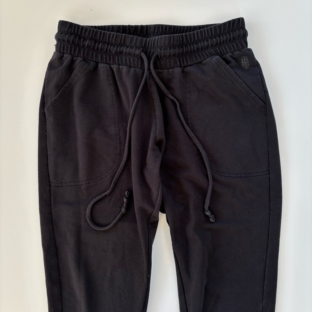 Free People Movement Black Sunny Skinny Sweat Pants Joggers Black Size Medium - Picture 5 of 13